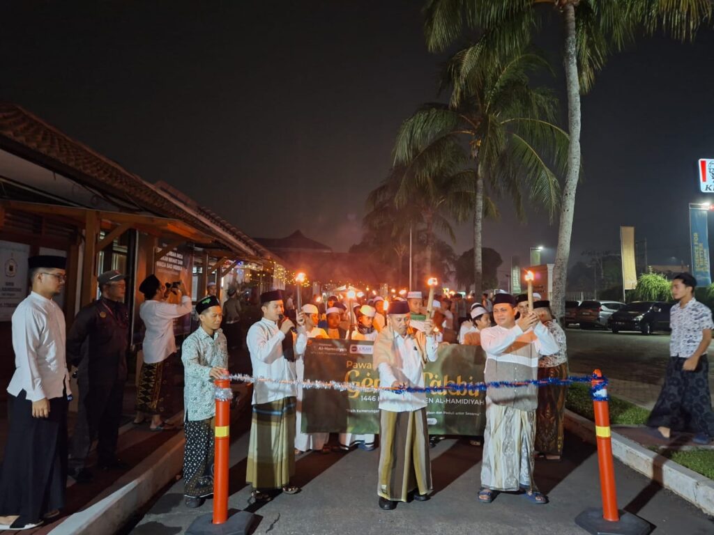 Pesantren Al-Hamidiyah Depok Gelar Takbir Keliling, Meriahkan Idul Adha dengan Kreativitas Santri
